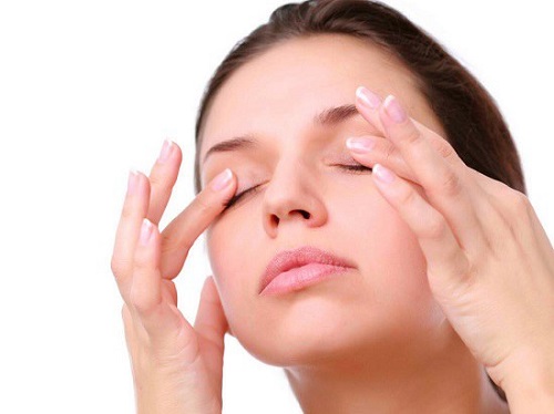 Nhức mỏi mắt uống thuốc gì?