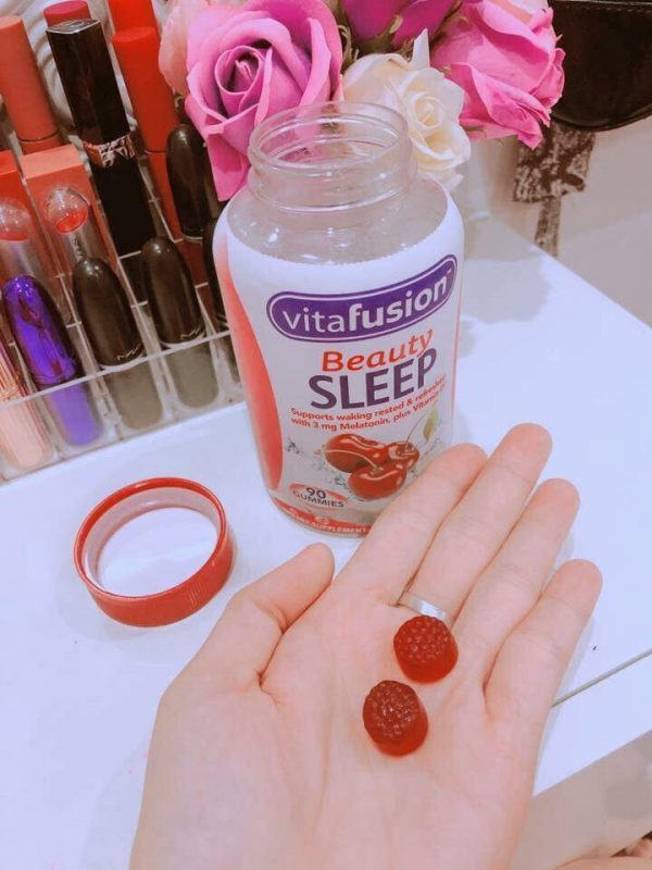 Kẹo ngủ vitafusion beauty sleep có tốt không? Review + giá bán