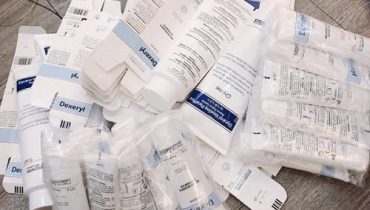 Kem dưỡng da trị nẻ chàm Dexeryl Creme 250g giá bao nhiêu?